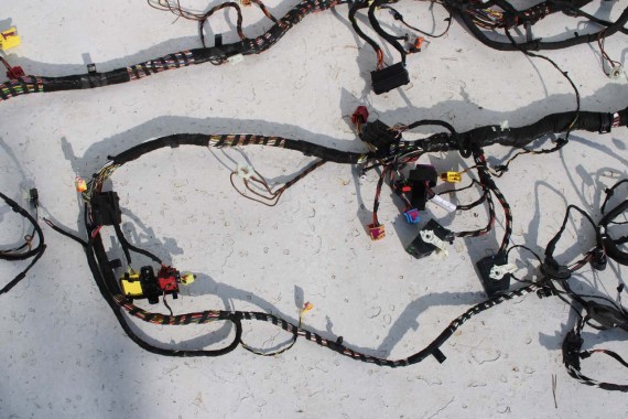 VW ID4 Pro WIĄZKA instalacja WNĘTRZA 11A971072 KOMORY SILNIKA instalacja ze skrzynką bezpieczniki 11A971420 11A971072 11A971072