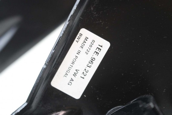 VW ID4 WYMIENNIK CIEPŁA HYBRID 1EE963231 1EE963221 AUDI Q4 FALOWNIK wymiennik ciepła 1EE963231 1EE963221 1EE963231 1EE963221