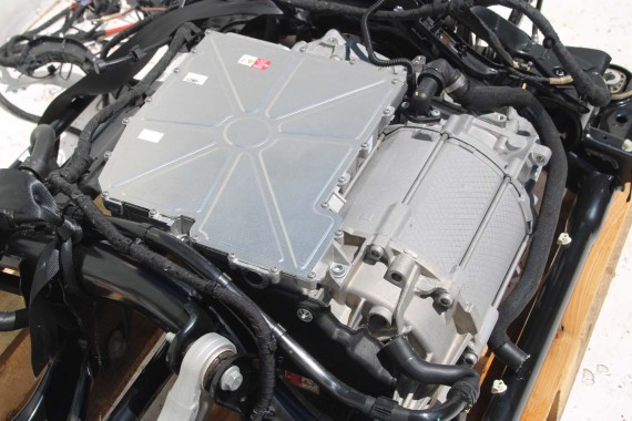 VW ID4 Pro BELKA ZAWIESZENIA TYLNA TYŁ ZAWIESZENIE 1EA505235BC SILNIK SANKI 1EA907230 1EA907121C AUDI Q4 1EA505235BC 1EA901153