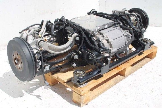 VW ID4 Pro SILNIK EBJ + SKRZYNIA BIEGÓW 1EA907230 1EA907121C AUDI Q4 1EA505235BC 1EA901153 0EH901098C 0MH301103 0MH301103D