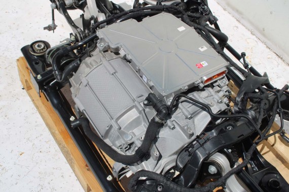 VW ID4 Pro SILNIK EBJ + SKRZYNIA BIEGÓW 1EA907230 1EA907121C AUDI Q4 1EA505235BC 1EA901153 0EH901098C 0MH301103 0MH301103D