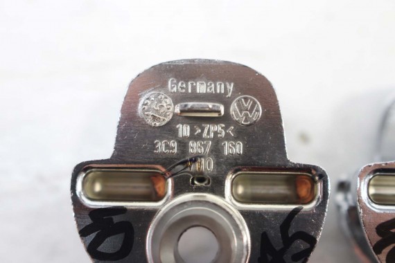 AUDI UCHWYT MOCOWANIE BAGAŻNIKA 1K0864203C 1K0 864 203 C bagażu 1K0864203 ładunku uchwyty chrom uchwyt zabezpieczenie ładunków