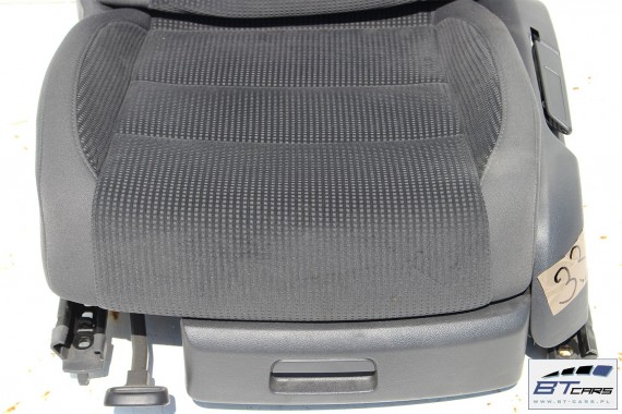 VW JETTA FOTELE KOMPLET FOTELI SIEDZEŃ TAPICERKA SIEDZENIA welur kolor antracy 1K5