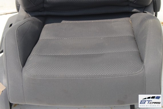 VW JETTA FOTELE KOMPLET FOTELI SIEDZEŃ TAPICERKA SIEDZENIA 1K welur kolor antracy 1K5