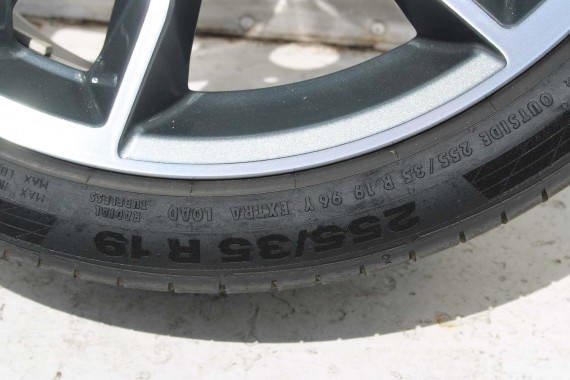 AUDI A4 A5 8W FELGI 19 cali 8W0601025DF KOŁA OPONY LATO felga 8.5J*19H2 ET32 opona Continental ContiSport 255/35/19 8W0601025DG