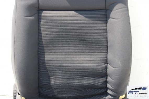 VW JETTA FOTELE KOMPLET FOTELI SIEDZEŃ TAPICERKA SIEDZENIA welur kolor antracyt 1K5