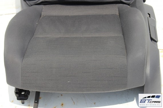 VW JETTA FOTELE KOMPLET FOTELI SIEDZEŃ TAPICERKA SIEDZENIA welur kolor antracyt 1K5