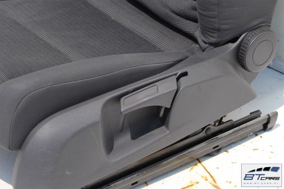 VW JETTA FOTELE KOMPLET FOTELI SIEDZEŃ TAPICERKA SIEDZENIA welur kolor antracyt 1K5