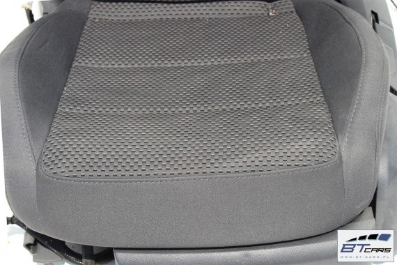 VW JETTA FOTELE KOMPLET FOTELI SIEDZEŃ TAPICERKA SIEDZENIA welur kolor antracyt 1K5