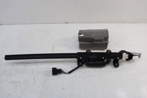 AUDI A5 MECHANIZM REGULACJI PASÓW 8W6857759 8W6857760 ELEKTRYCZNEJ L+P 8W F5 8W6 857 759 8W6857759 8W68577608W6857759 8W6857760