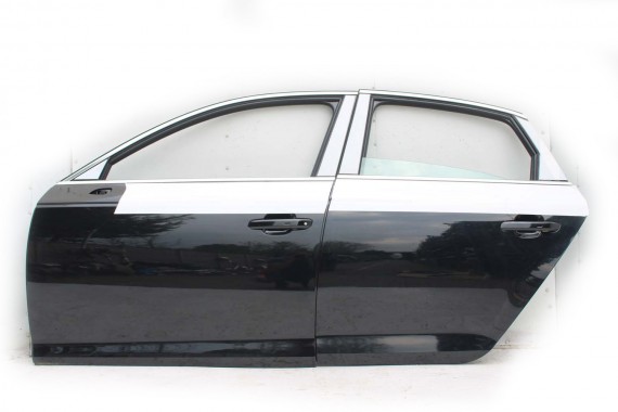 AUDI A4 SEDAN 8W B9...