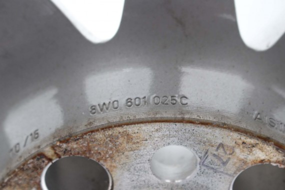 AUDI A4 A5 FELGI 17 cali OPONY KOŁA felga 8W0601025C 7.5J*17H2 ET38 8W opona 225/50/17 8W0601025C 8W0601025C 8W0601025 8W0601025