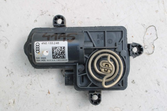 AUDI S4 S5 WYDECH TŁUMIK 8W0253611B 8W0253612B 3.0 TFSi benzyna 8W F5 b9 środkowy 8W0253611B 8W0253612B 4N0133246 8W0253411C