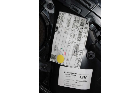 AUDI A4 8W BOCZEK BOCZKI DRZWI drzwiowe tapicerka SEDAN 8W 8W5 B9 skóra kolor czarny 8W1867103 8W1867104 8W0867303 8W0867304