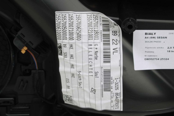 AUDI A4 8W BOCZEK BOCZKI DRZWI drzwiowe tapicerka SEDAN 8W 8W5 B9 skóra kolor czarny 8W1867103 8W1867104 8W0867303 8W0867304