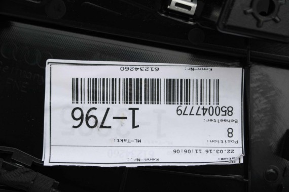 AUDI A4 8W BOCZEK BOCZKI DRZWI drzwiowe tapicerka SEDAN 8W 8W5 B9 skóra kolor czarny 8W1867103 8W1867104 8W0867303 8W0867304