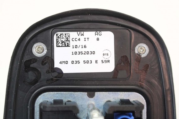 AUDI A4 8W ANTENA DACHOWA NA DACH 4M0035503E 4M0035503 4M0035503F 4M0035503L 2Y2Y LS9R Gletscherweiss Biały 4M0035503E 4M0035503