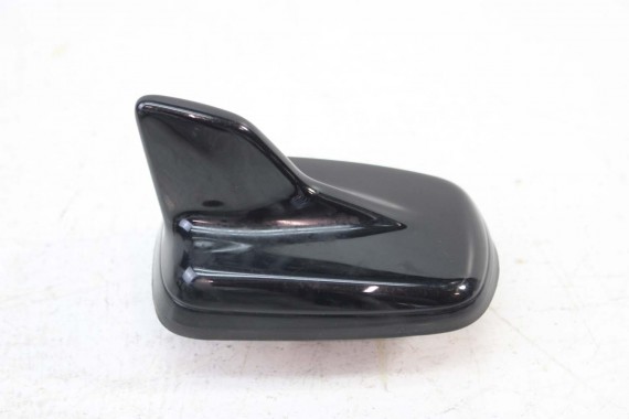 AUDI A4 8W ANTENA DACHOWA NA DACH 4M0035503E 4M0035503 4M0035503F 4M0035503L 0E0E LY9T czarny 4M0035503E 4M0035503 4M0035503E 0E
