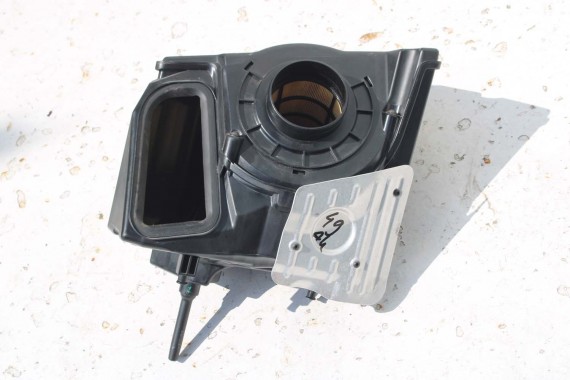 AUDI A4 A5 OBUDOWA FILTR POWIETRZA 8W0133837 8W0133835 8W0133843C 8W0 133 837 B9 F5 8W0133837AB 8W0133835AB 8W0133837 8W0133835