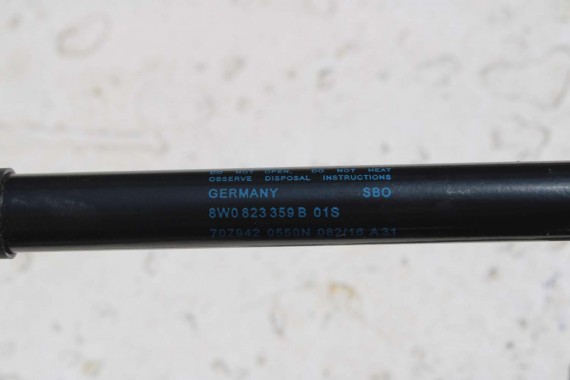 AUDI A4 ZAWIAS MASKI 8W0823301E 8W0823302E 8W0 823 301 E 8W B9 przód przedni 2 szt. 8W0823301C 8W0823302C 8W0823301E 8W0823302E