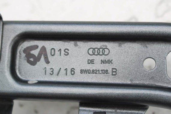 AUDI A4 8W ŚLIZG WSPORNIK BŁOTNIKA 8W0821135B 8W0821136B 8W0821184A 8W0821183A prowadnica mocowanie B9 8W0821135C 8W0821136C