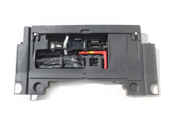 AUDI A4 A5 S5 SCHOWEK BAGAŻNIKA 8W8863373 8W8 863 373 8W B9 F5 SCHOWKI PODŁOGA WYPEŁNIENIE 8W8863373 tył 8W8863373 8W8863373