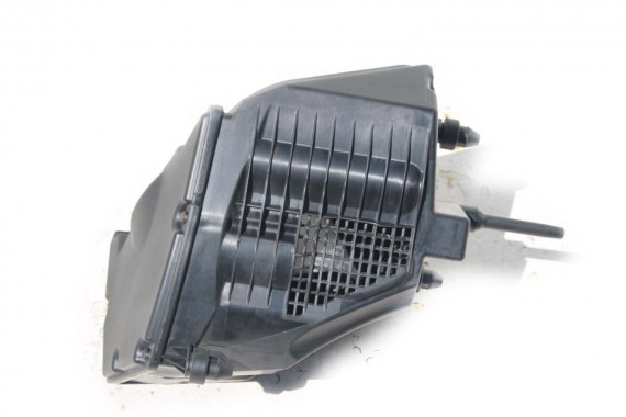 AUDI S4 S5 OBUDOWA FILTR POWIETRZA 8W0133835AA 8W0133837AA 8W0133843 8W0 133 837 B9 F5 8W0133837AA 8W0133835AA 8W0133835AA A4 A5