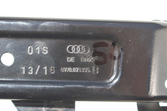 AUDI A4 8W ŚLIZG WSPORNIK BŁOTNIKA 8W0821135B 8W0821136B 8W0821184A 8W0821183A prowadnica mocowanie B9 8W0821135C 8W0821136C