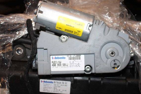 VW PASSAT B6 B7 SZYBERDACH 3C0877041B 3C0877041 3C0877071 3C0877071A 3C0877071B 3C0877255 3C0877651 3C0877049A 3C0877049B solar