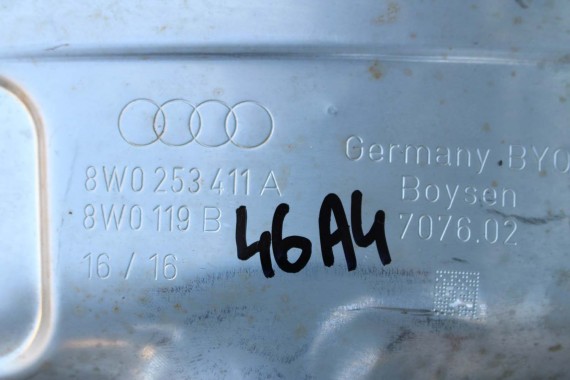 AUDI A4 A5 WYDECH TŁUMIK 8W0253411A 8W5253611 2.0 TFSi benzyna 8W F5 b9 środkowy 8W5253611 8W5253612 8W0253411A 8W0253611 QBK