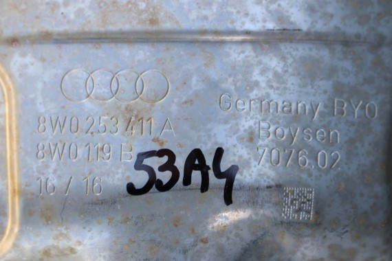 AUDI A4 A5 WYDECH TŁUMIK 8W0253411A 8W5253611 2.0 TFSi benzyna 8W F5 b9 środkowy 8W5253611 8W5253612 8W0253411A 8W0253611 QBK