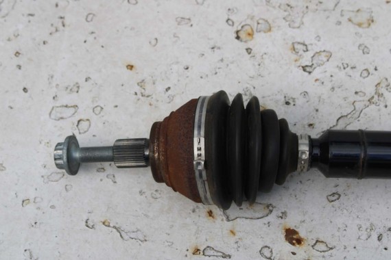 VW AUDI Q3 PÓŁOŚ PRZEDNIA PRAWA 3Q0407272CE 3Q0 407 272 CE 3Q0407272CE przód 3Q0407272CE 3Q0407764CX 3Q0407272CE 3Q0407272CE