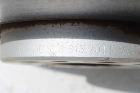 AUDI Q3 83A TARCZA HAMULCOWA 5Q0615301F 8V0615123 8V0698151 8V0615123 8V0615124 8V0615125 8V0615126 zacisk 5Q0615301F VW