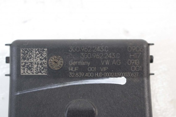 AUDI Q3 OTWIERANIE KLAPY NOGĄ 3G0962243D BAGAŻNIKA 3G0962243C 3G0 962 243 RSQ3 STEROWNIK OTWIERANIA POKRYWY TYLNEJ VW 3G0962243D