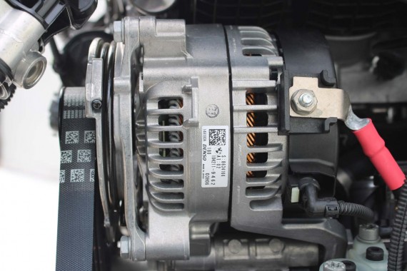 BMW 4 G23 ALTERNATOR 180A...