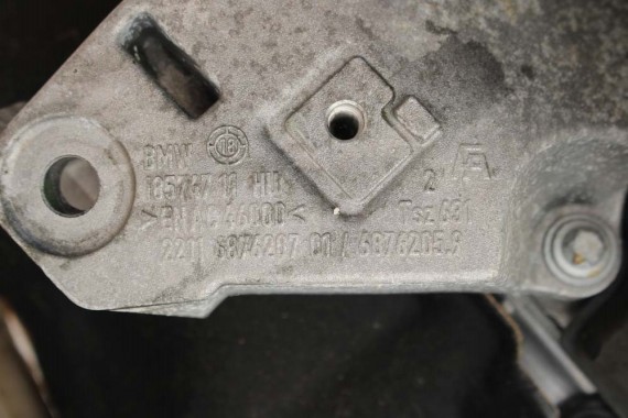 BMW X4 G02 ŁAPA SILNIKA 6876207 SILNIK B48B20A B47D20 2.0b 22116876207 6876205 22116876207 6876205 6876207 6876205 22116876207
