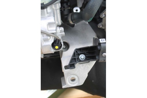 BMW X4 G02 ŁAPA SILNIKA 6876207 SILNIK B48B20A B47D20 2.0b 22116876207 6876205 22116876207 6876205 6876207 6876205 22116876207