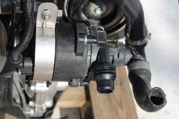 BMW X6 G06 POMPA WODY 9455034 11519455034 SILNIK B46B20S benzyna B48B20S 9455034 9455034 11519455034 9455034 11519455034 9455034