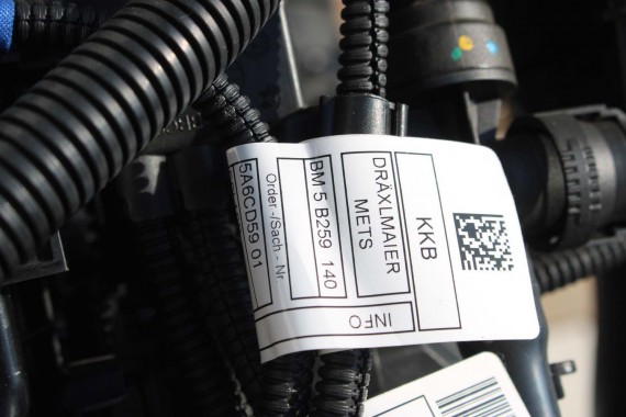 BMW X6 WIĄZKA INSTALACJA 5A6CD62 silnik 2.0 B48B20S 5A6A640 5A2D0B6 5A045A8 5A6CD62 5A6A640 5A2D0B6 5A045A8 5A6CD62
