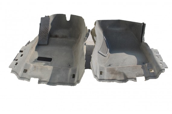 AUDI A8 DYWAN PODŁOGI WYKŁADZINA PRZEDNIA 4H1863710B 4H1863709B 4H1 863 710 B DYWANY DS4 szary tytanowy 4H1863710B 4H1863709B d4