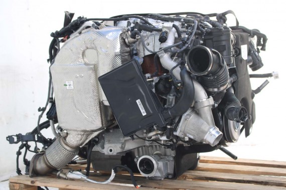 BMW X5 X6 X7 UKŁAD PALIWOWY 9886372  3.0 D WTRYSKI 11539886372 + LISTWA 8599216 + pompa 9886374 silnik diesel 9886372 9886372