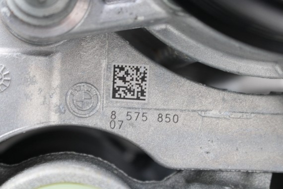 BMW X1 F48 X2 F39 POMPA WODY 8575850 SILNIK B47C20 8575850 8575850 8575850 8575850 11518575850 8575850 8575850 8575850 8575850