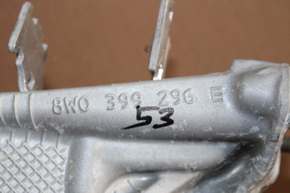 AUDI A4 A5 ŁAPA PODPORA 8W0399295E 8W0399296E SANEK TRAWERSY SKRZYNI BIEGÓW wzmocnienie poprzeczne L + P 8W0399295D 8W0399296D