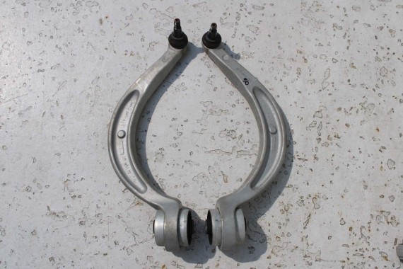 AUDI A4 A5 WAHACZE PRZÓD 8W0407152C 8W0407694A 8W0407510D 8W0407506D przednie B9 F5 8W0407156A 8W0407696A 8W0407696B 8W0 407 152