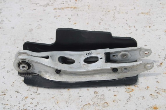AUDI A4 A5 WAHACZ TYŁ 8W0505311E 8W0505311G 8W0505311H 8W0505311G 8W0505311H poprzeczny 8W0505311E 8W0505311 8W0505311G S4 S5 8W