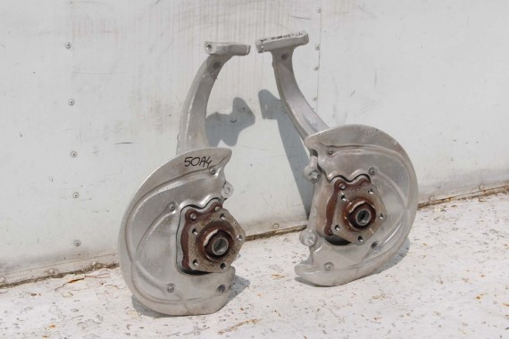 AUDI A4 A5 ZWROTNICA PRZÓD 8W0407241F 8W0407242F ZAWIESZENIA przednia przednie 8W0407559 8W0407560 8W0407253F 8W0407254F S4 S5