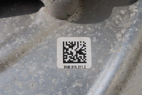 AUDI A4 A5 ZWROTNICA PRZÓD 8W0407241F 8W0407242F ZAWIESZENIA przednia przednie 8W0407559 8W0407560 8W0407253F 8W0407254F S4 S5