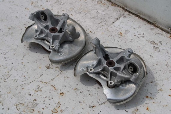 AUDI A4 A5 ZWROTNICA TYŁ 8W0505431P 8W0505432P ZAWIESZENIA tył tylna 8K0501611D 8W0505435T 8W0505436T 8W0505459C 8W0505460C