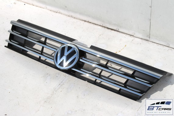 VW TIGUAN II ZNACZEK 5NA853601 ZDERZAKA GRILL PRZÓD PRZEDNIEGO POD ACC JZA czarny chrom błyszczący Emblemat atrapy 5NA853601