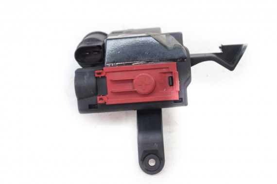 AUDI A4 A5 SKRZYNKA BEZPIECZNIKÓW 8W0941823F OBUDOWA 8W0 941 823 F ROZDZIELACZ PRADAWY PRĄDU 8W 8W0941823 8W0941823F 8W0941823F